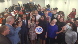 PRM NY juramenta dirigentes del PLD, PRD y PRSC; disfrutan de un encuentro social navideño