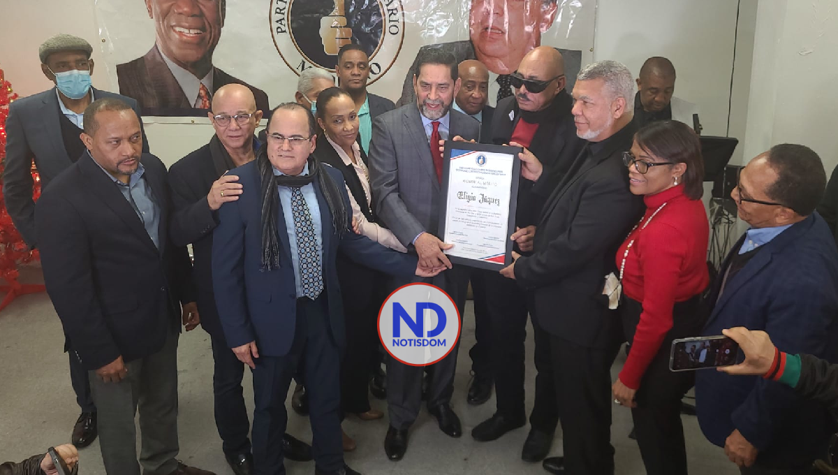 Eligio Jáquez, cónsul en NY, es reconocido por seccionales PRM de la circunscripción 1