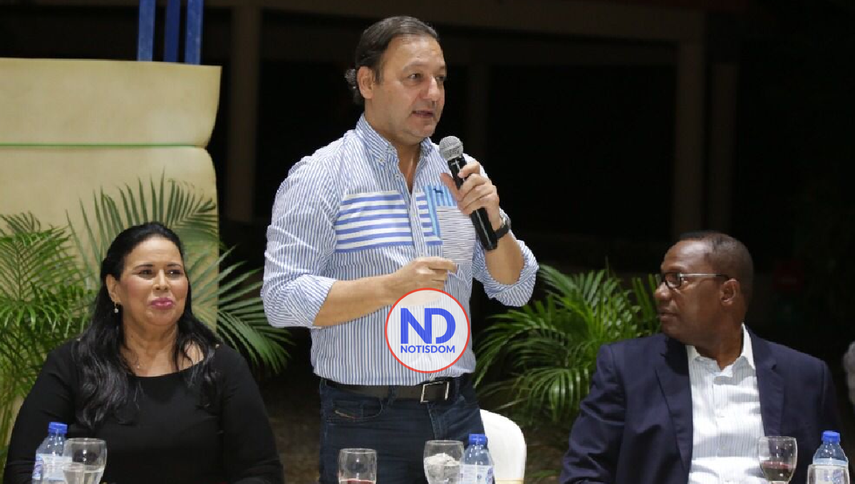 Abel Martínez llama a la unidad y reflexión de la familia en época de Navidad 2 Abel Martínez llama a la unidad y reflexión de la familia en época de Navidad