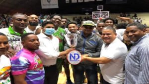Laguneros se coronan campeones torneo baloncesto superior de SC