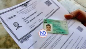 Migrantes exigen entrega tarjeta de visitantes