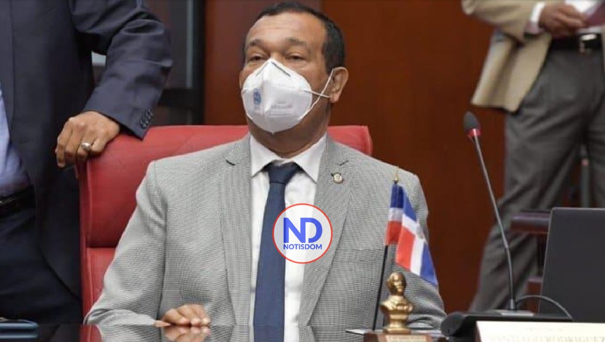 Antonio Marte baja matrícula a Fuerza del Pueblo en el Senado