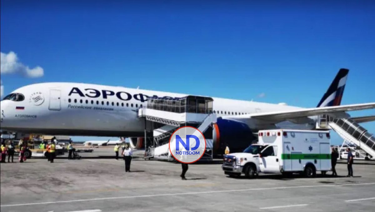 Una mujer da a luz en pleno vuelo que viajaba desde Rusia a Punta Cana