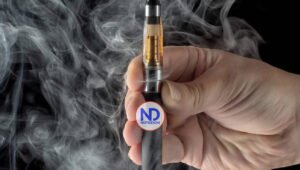 Positivos de Covid-19 y cigarrillos electrónicos