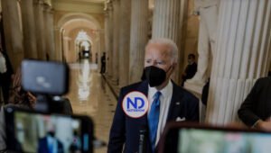 Biden cumple un año en la Casa Blanca inmerso en «crisis»