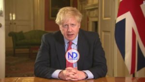 Boris Johnson en un vendaval político por fiestas