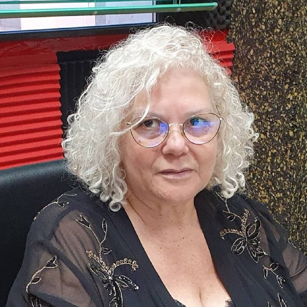 El cambio es una pantomima