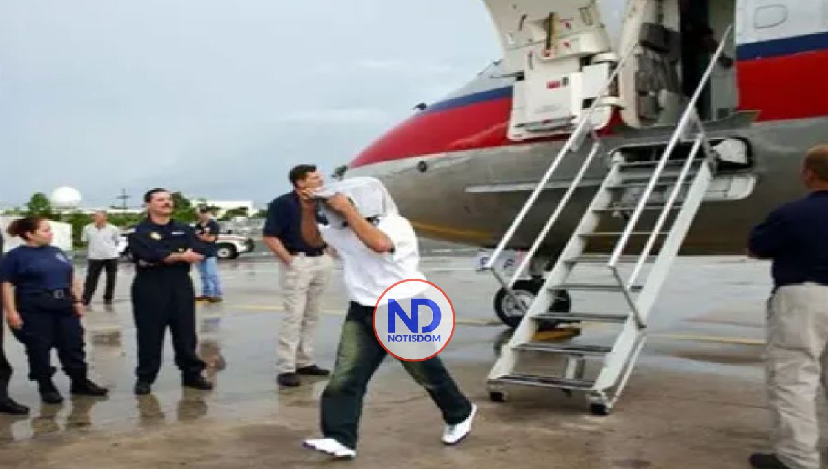 Estados Unidos repatrió 1,228 dominicanos en el 2021