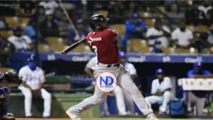 Gigantes se encaminan a la final del beisbol de RD; Estrellas ganan