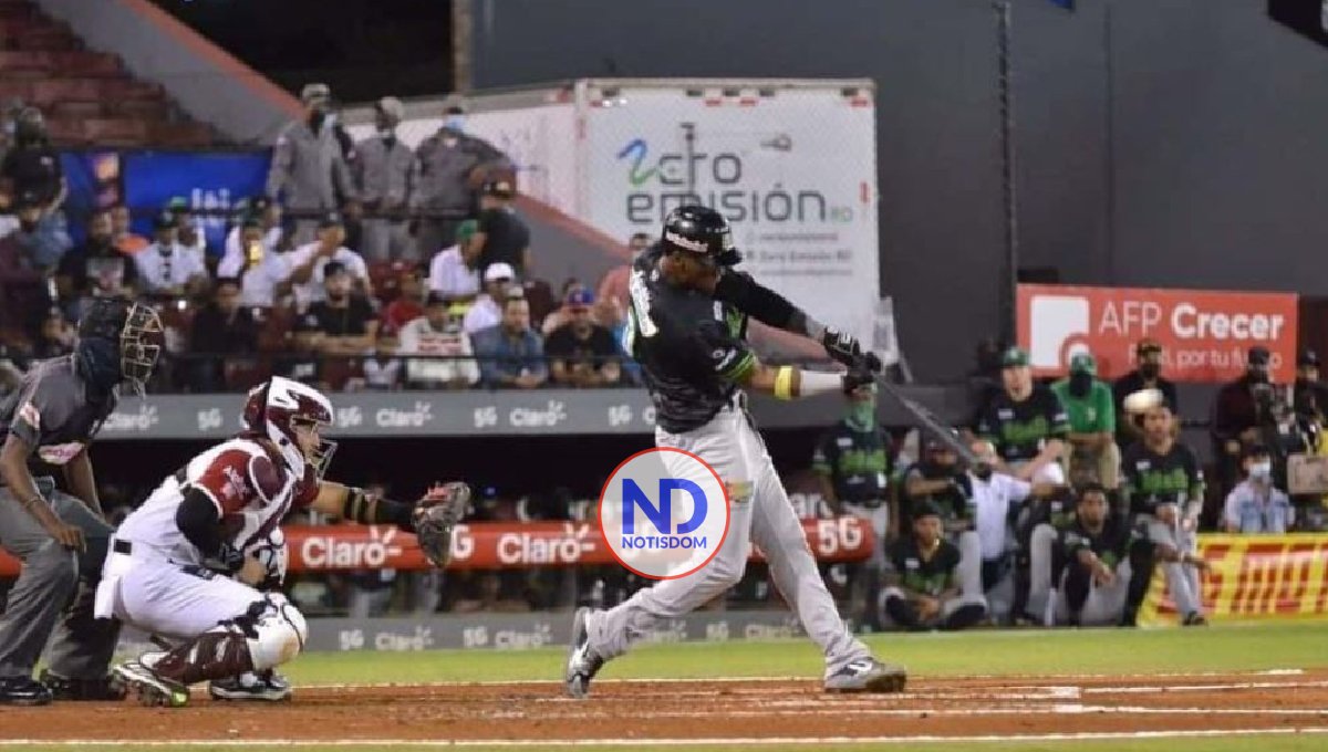 Estrellas empatan con Gigantes en primero; Licey descalifica Aguilas