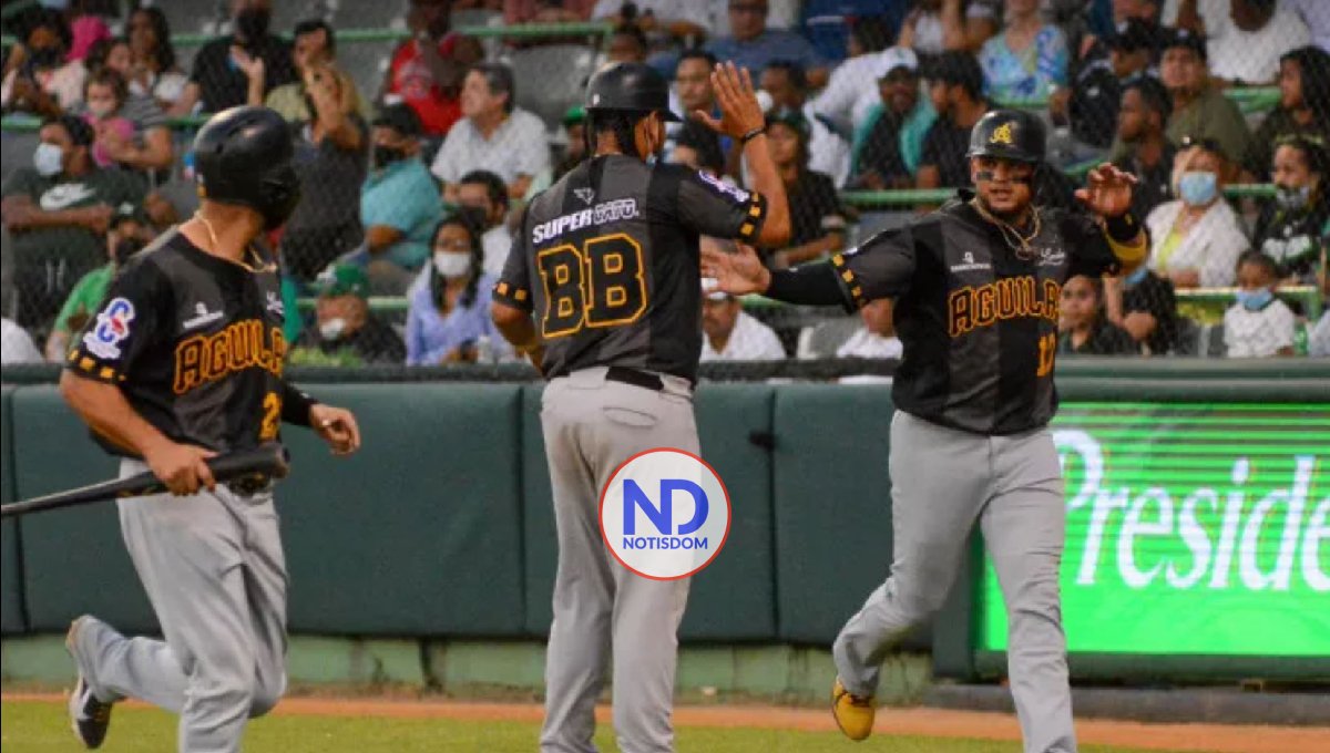 Águilas vencen a las Estrellas y empatan en segundo lugar 2 Águilas vencen a las Estrellas y empatan en segundo lugar