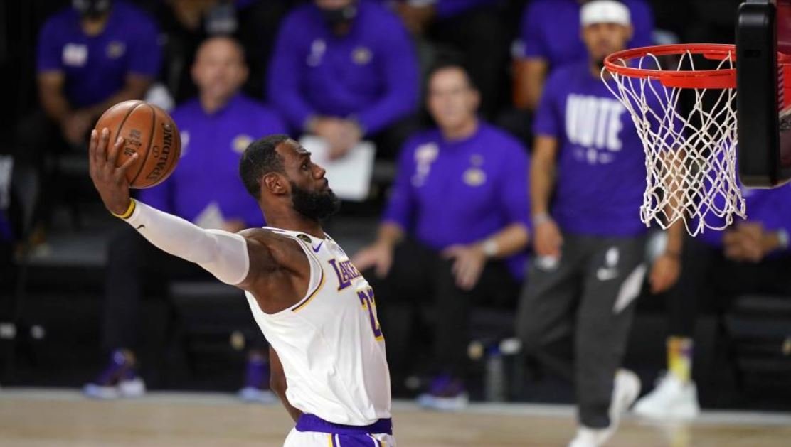La marca que LeBron James estableció en los Lakers