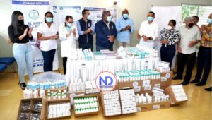 Gabinete entrega RD$20 millones en medicamentos en Santiago