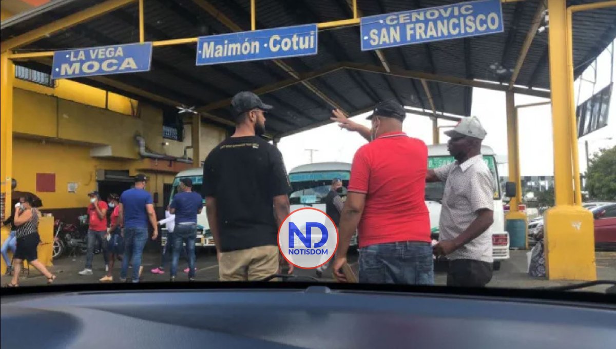 Choferes esperaban mayor flujo de pasajeros en terminales de autobuses