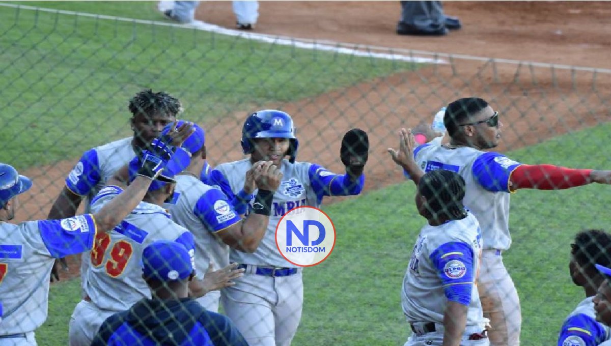 Colombia logra su primer triunfo al derrotar a Venezuela 2 Colombia logra su primer triunfo al derrotar a Venezuela