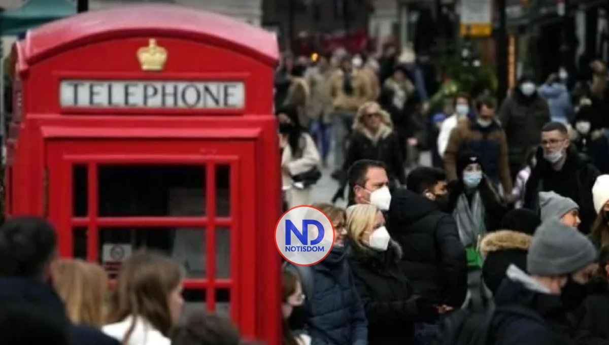 Al menos un millón de aislados por Covid-19 en Reino Unido tras vacaciones navideñas 2 Al menos un millón de aislados por Covid-19 en Reino Unido tras vacaciones navideñas