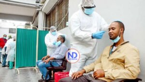 Las farmacias ya comercializan las pruebas de covid-19