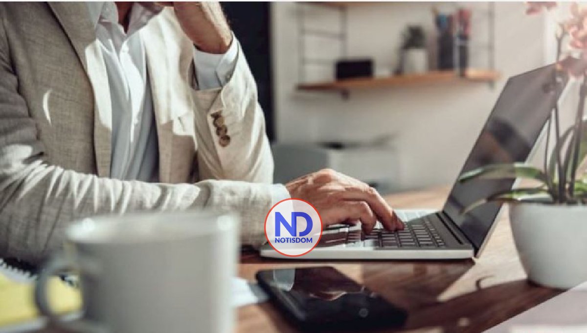 Llaman al teletrabajo ante nueva ola de Covid-19 en RD