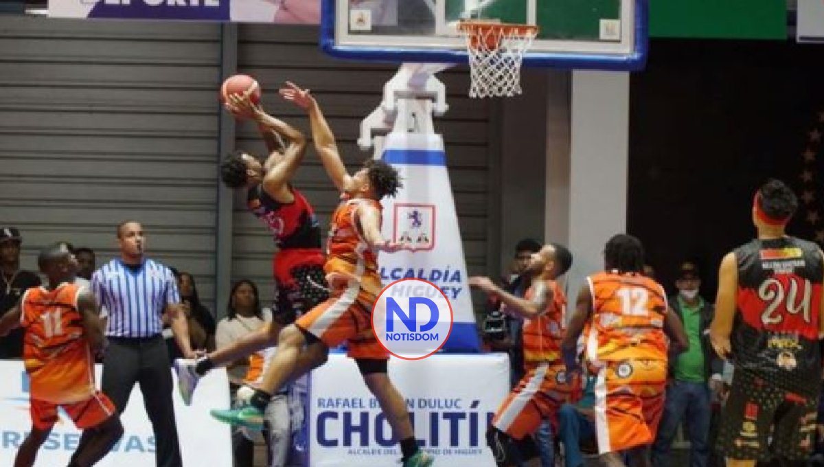 Club Centro triunfa en serie final en torneo basket superior Higüey