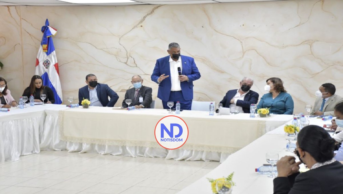 Interior y Policía entrega RD$95 MM para remozar gobernaciones