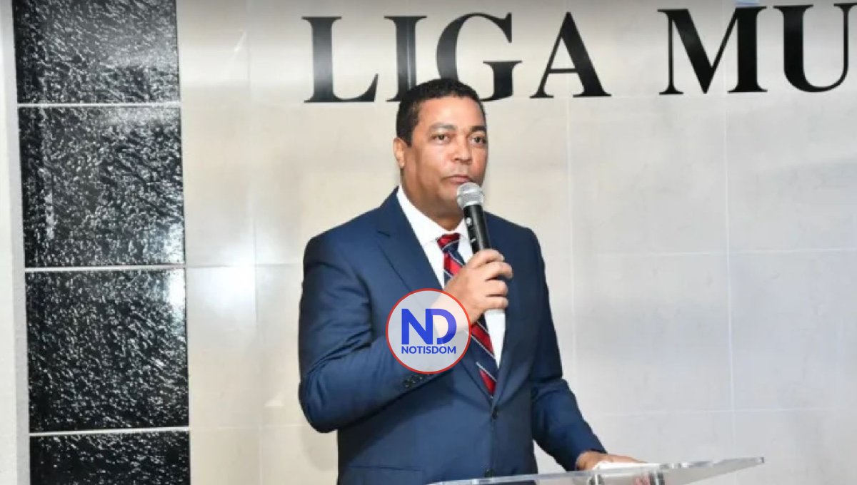 Víctor D´Aza niega acuerdos con exjuez del TSE para ocupar cargo público