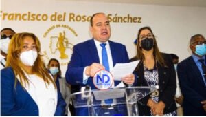 Colegio de Abogados ve peligro en una reforma a la Constitución