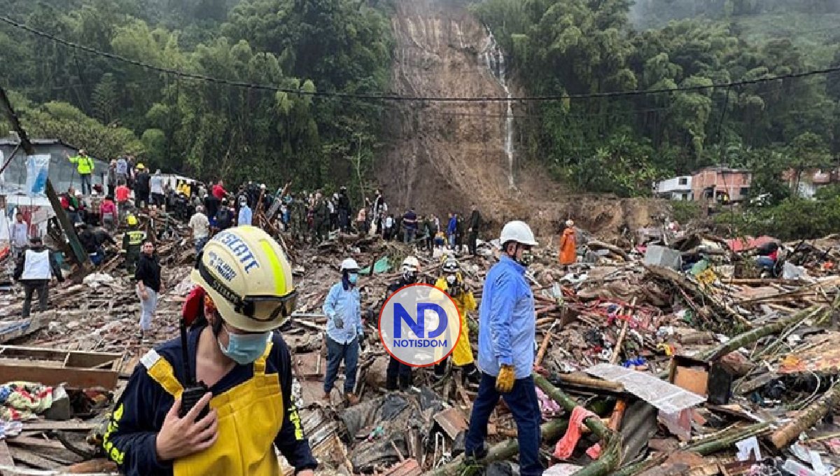 Ascienden a 14 los fallecidos por deslizamiento tierra en Colombia