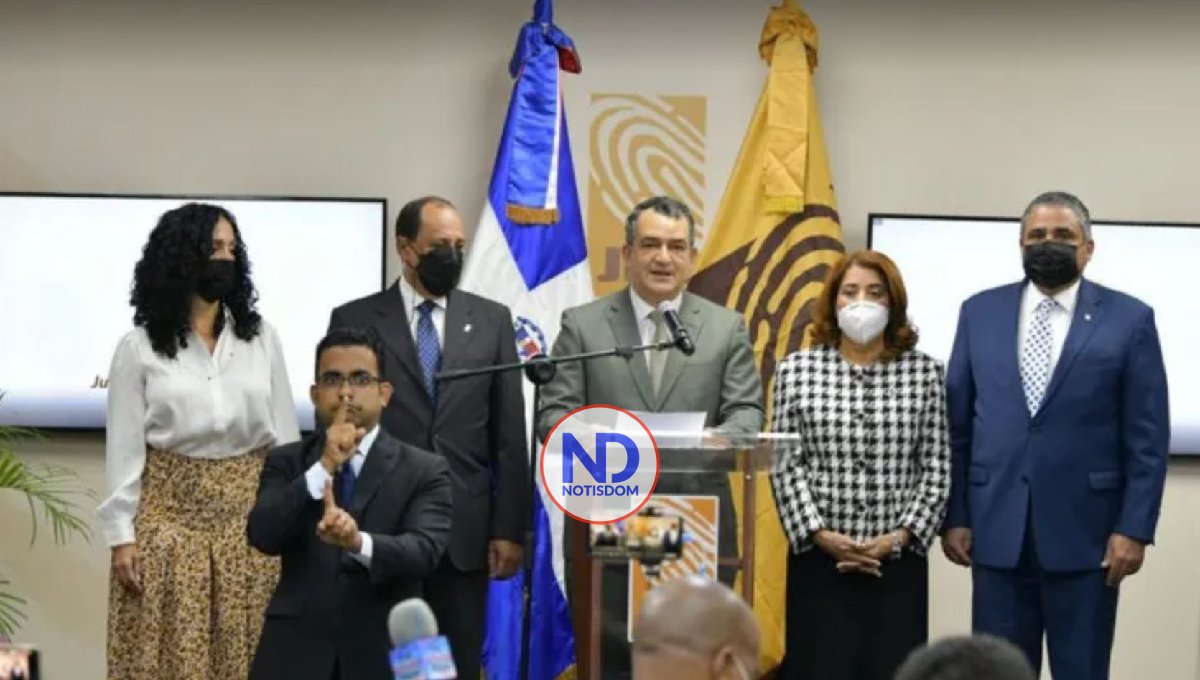 JCE anuncia reestructuración Dirección Informática tras denuncia de anomalías