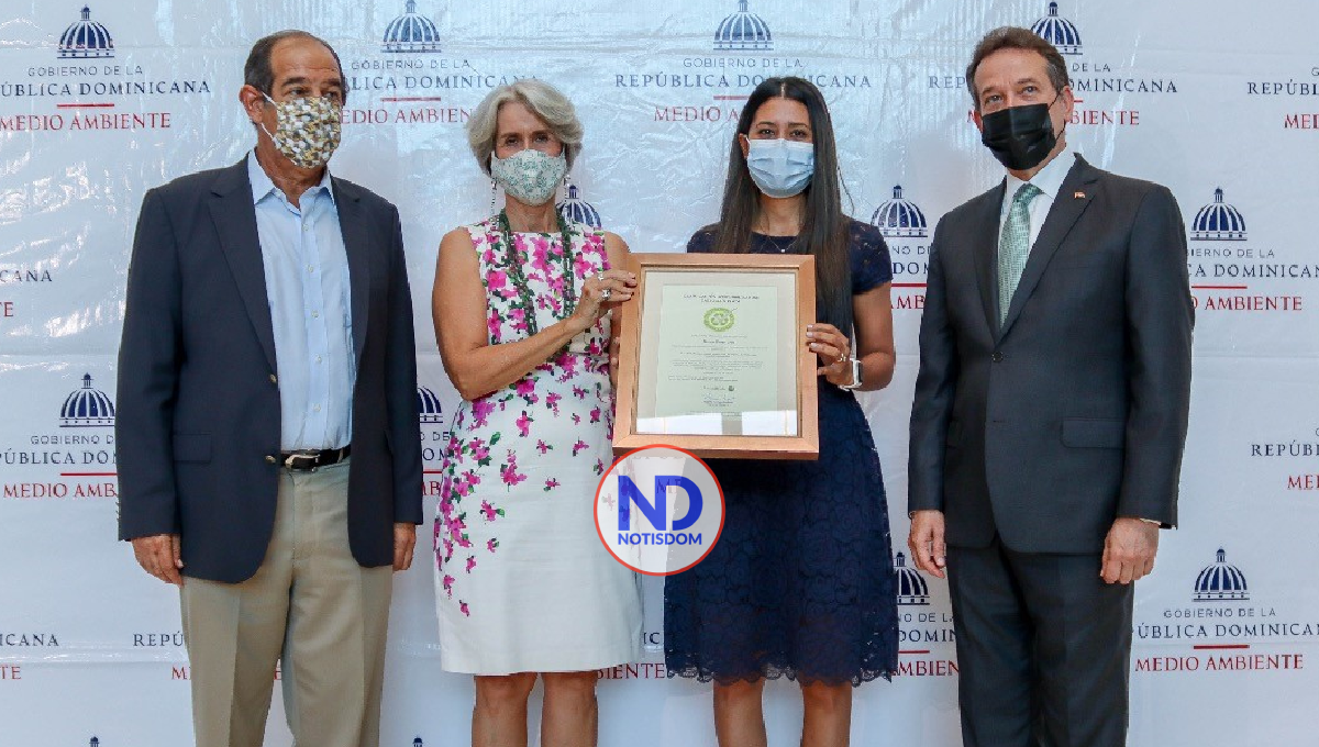 Banco Santa Cruz recibe certificación de Sostenibilidad 3Rs, mención Plata