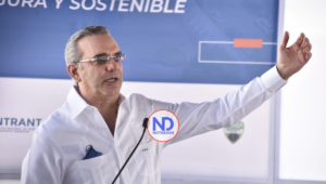 Presidente Abinader inaugura Corredor Churchill que introduce 47 autobuses de 90 pasajeros