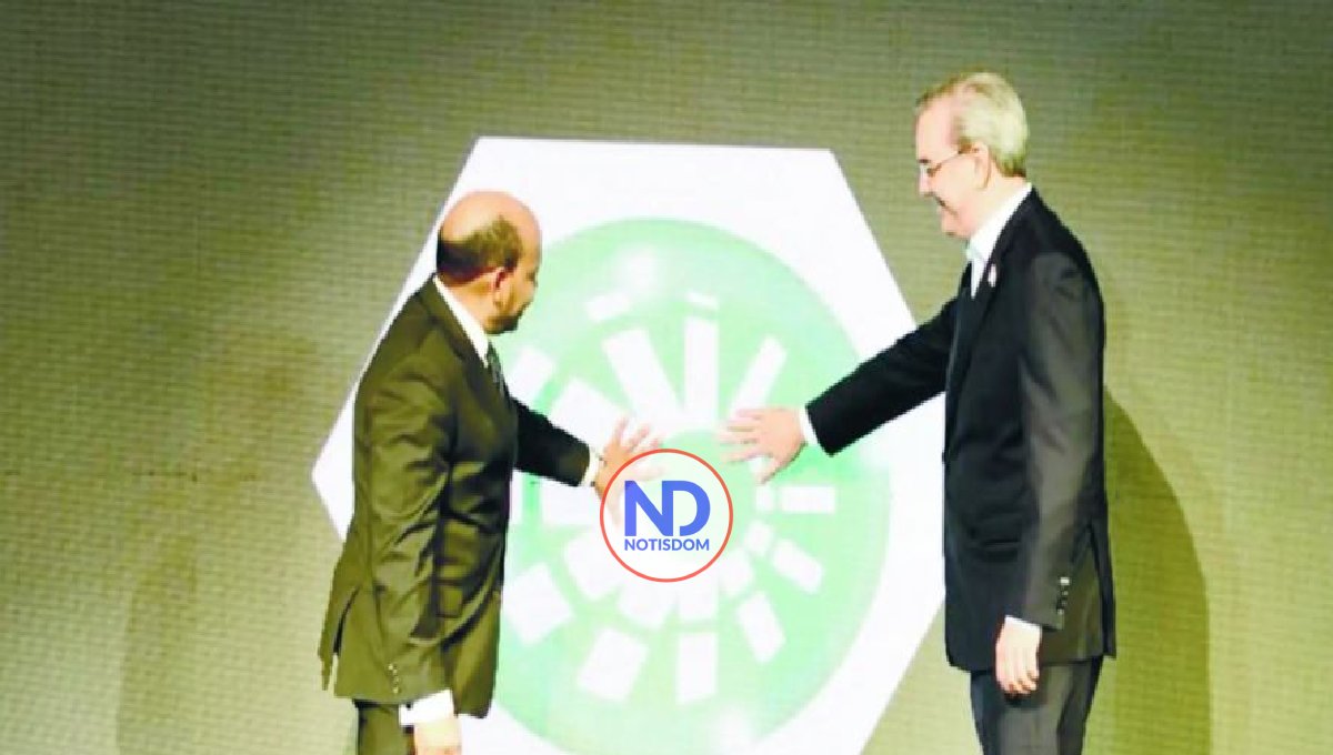 Gobierno busca actualizar sistema tributario, sin nuevos impuestos