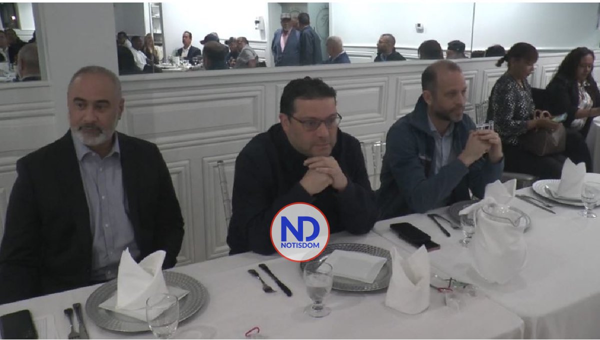 Embarcadores se reunen con director Aduanas de RD