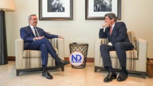 Subsecretario Estado EU destaca manejo Abinader de la Covid-19