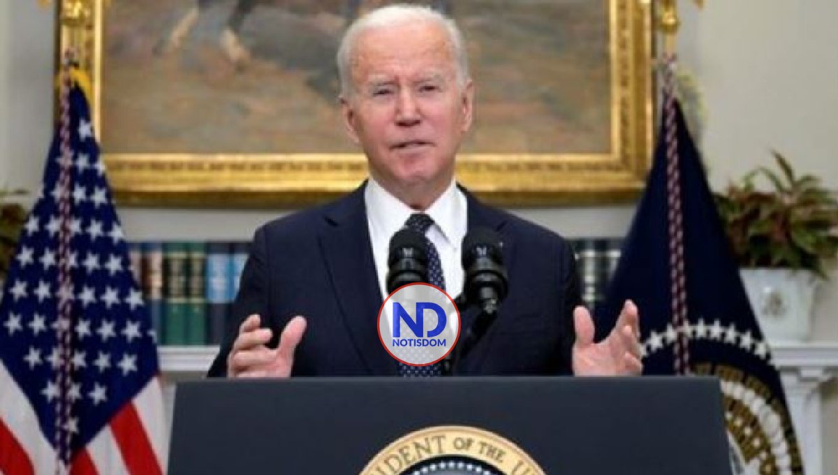 Joe Biden eleva el tono contra Putin y le llama “dictador asesino”