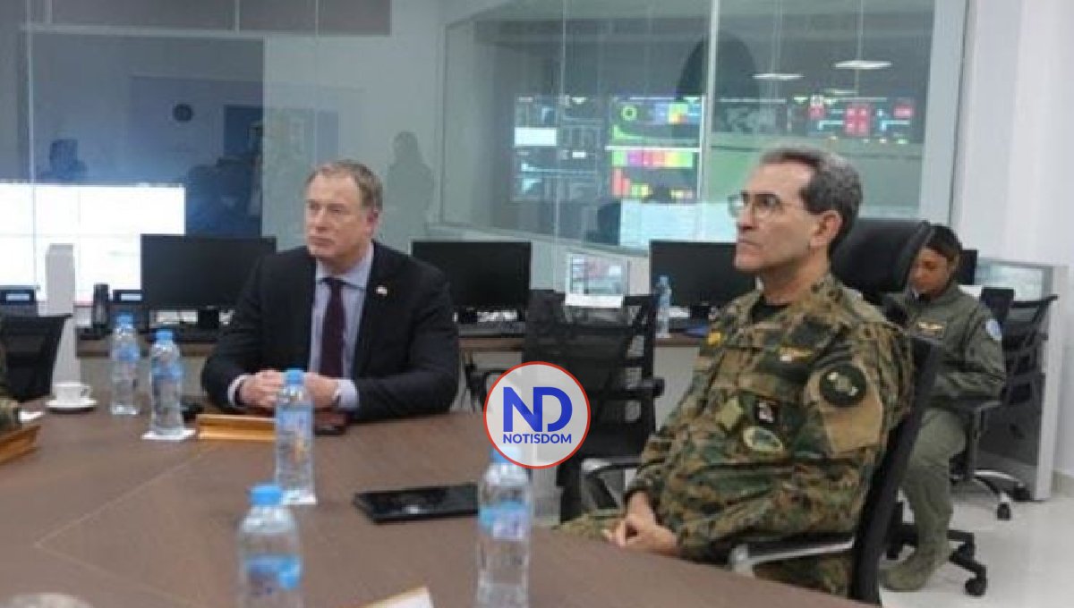 Funcionario EU y militares de RD analizan «amenazas comunes» 2 Funcionario EU y militares de RD analizan «amenazas comunes»