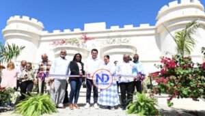 Ministro de Turismo inaugura parque en Bánica, Elías Piña