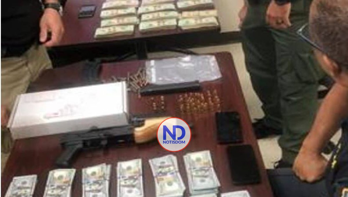 Apresan dominicanos en una yola con 300,000 dólares