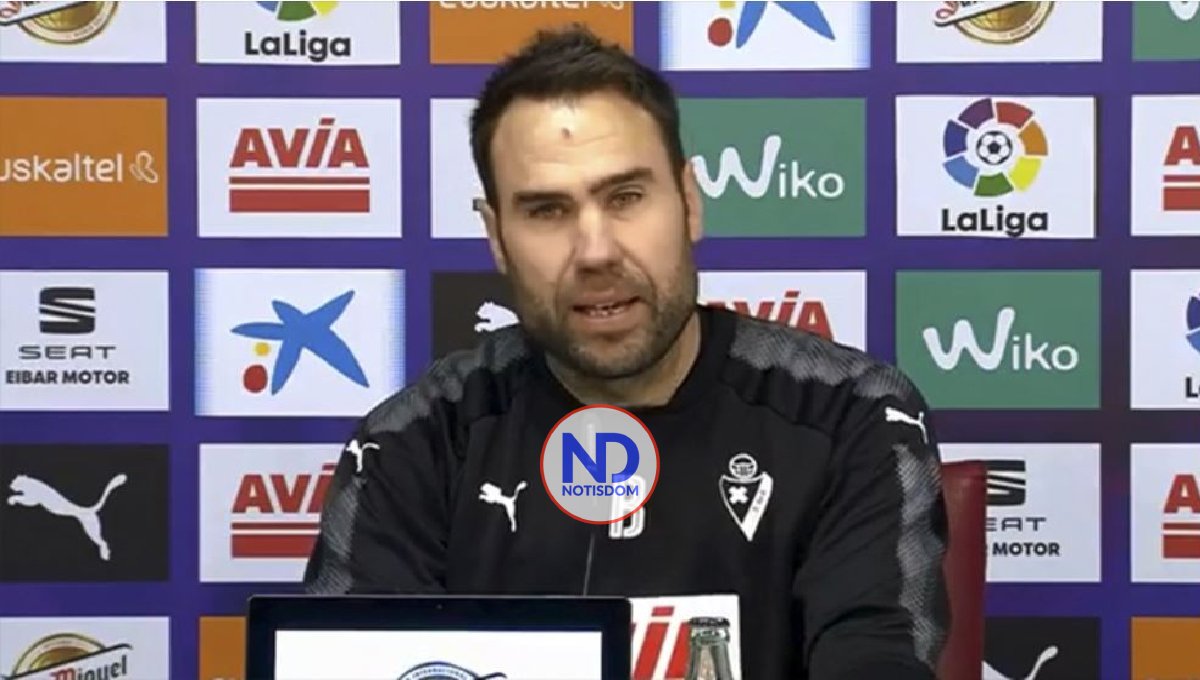 Convocan 17 futbolistas de clubes extranjeros para selección de RD