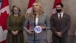 Canadá impone sanciones otros 15 altos cargos del Gobierno ruso