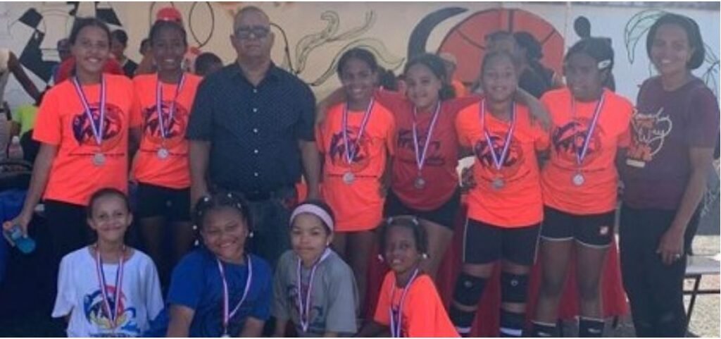 SAN LORENZO 3 Culmina la Copa Independencia de Voleibol del Club San Lorenzo