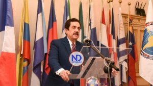 Embajador Tony Raful expone sobre independencia RD