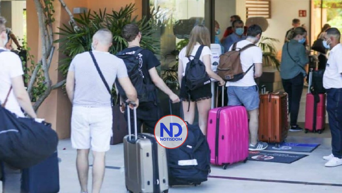 Gobierno anuncia medidas para garantizar estadía ucranianos RD