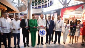 Luis Abinader encabeza inauguración moderna terminal en el AILA