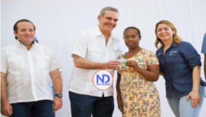 Presidente supervisa entrega de 6700 nuevas tarjetas «Supérate»