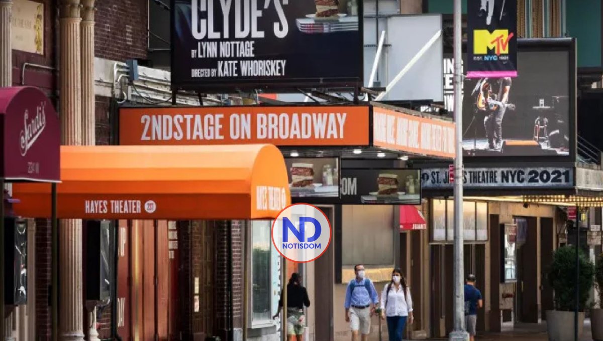 Mayoría de teatros de Broadway dejarán de exigir que el público esté vacunado