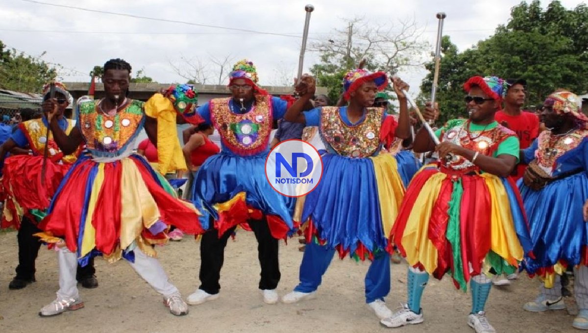 Pese a la prohibición, devotos del gagá salieron en masa a festejar