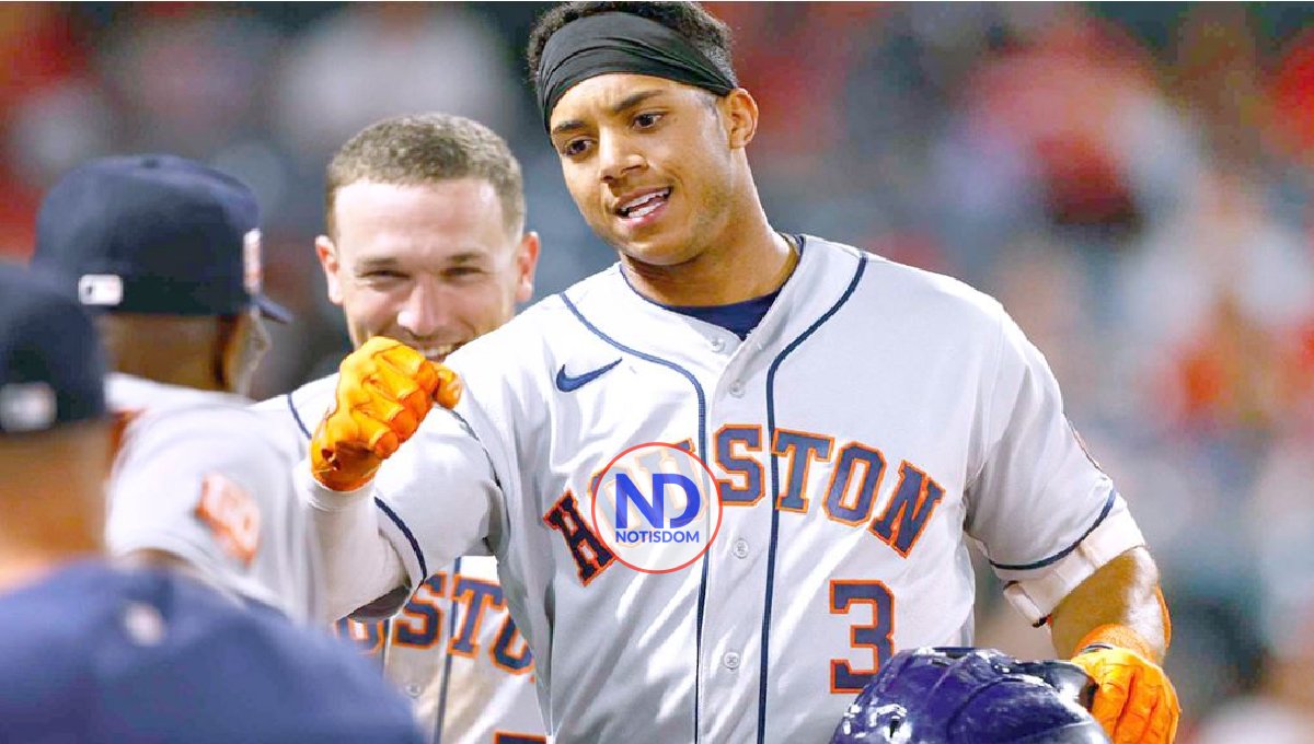 Jeremy Peña pega cuadrangular; Vladimir Guerrero Jr. batea de 3-2