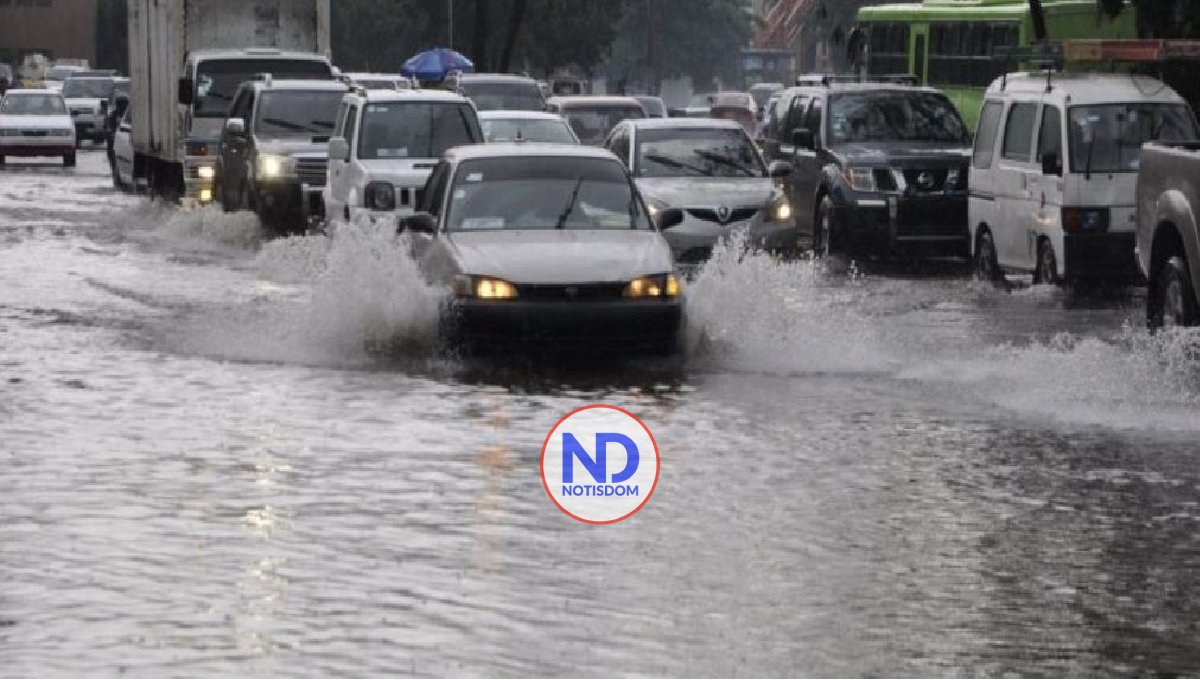 Lluvias inundan autopista Duarte y dificultan tránsito hacia la capital