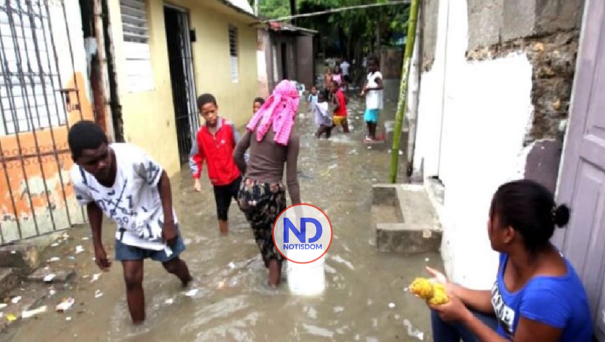230 personas dejan sus hogares a causa de las lluvias en Dominicana