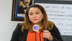 Ministra de la Mujer cuestiona justicia en casos violencia a mujeres